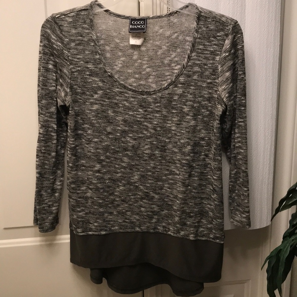 Knitted Long Sleeved Blouse